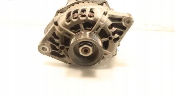 KIA Ceed Generator/alternator 37300-2B101