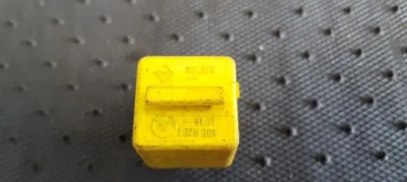 BMW 5 E34 Other relay 61311378301 61.311378301