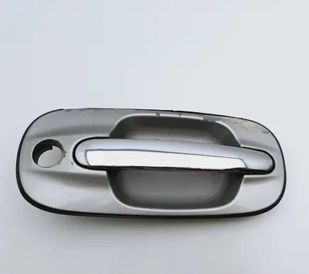 Hyundai Trajet Front door exterior handle 826603A01