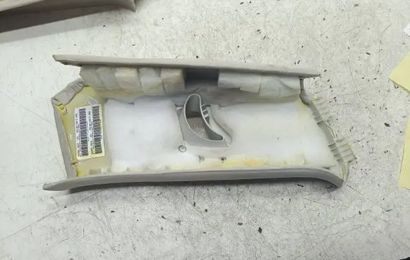 Volkswagen Touareg II (C) pillar trim 7P6867242G 1062840010