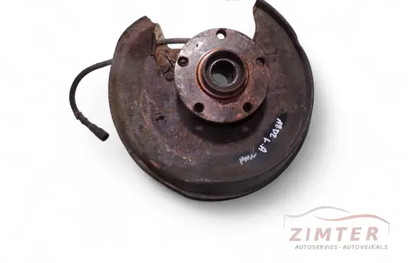 Audi A8 S8 D2 4D Rear wheel hub