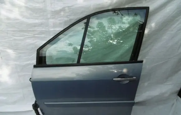 Renault Scenic II - Grand scenic II Front door