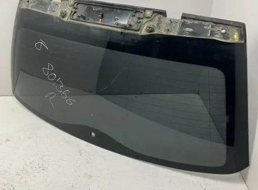 BMW 5 E60 E61 Rear windscreen/windshield window 7163460