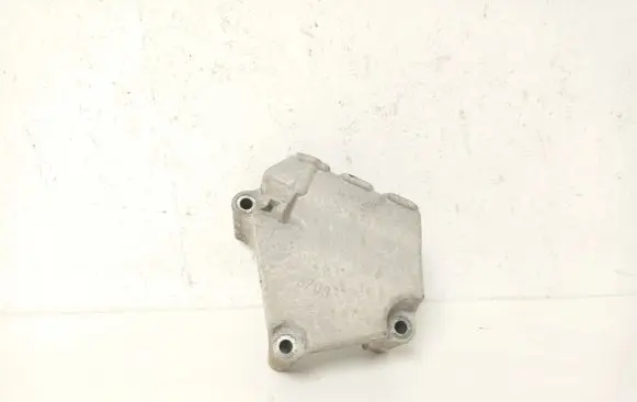 Opel Mokka Engine mounting bracket 95073703