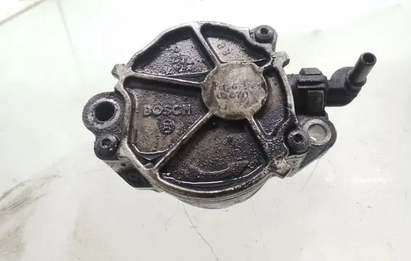 Vacuum pump