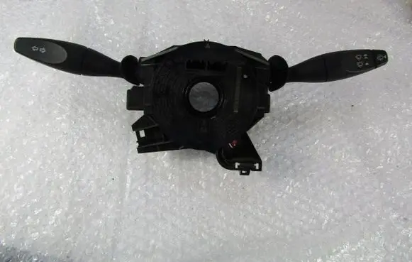 Ford Focus Wiper turn signal indicator stalk/switch 
