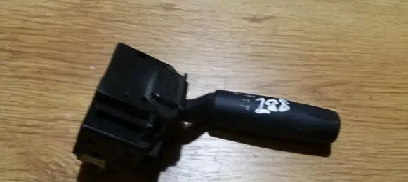 Mazda 3 I Wiper control stalk 17D682