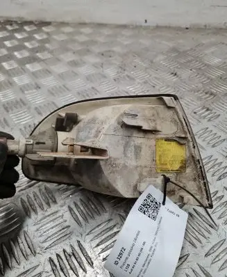 Audi A4 S4 B5 8D Front indicator light 1315106