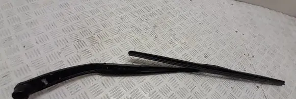 KIA Sportage Front wiper blade arm