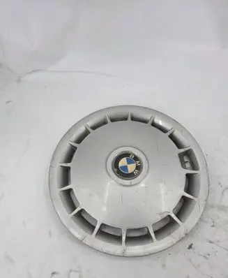 BMW 5 E34 R14 wheel hub/cap/trim 36131179170