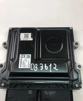 Volvo V60 Engine control unit/module ECU 31452623