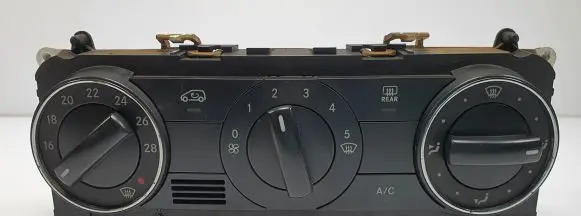 Mercedes-Benz B W245 Climate control unit A1698301785