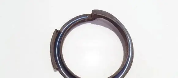 BMW 1 E81 E87 Front coil spring rubber mount 11986710