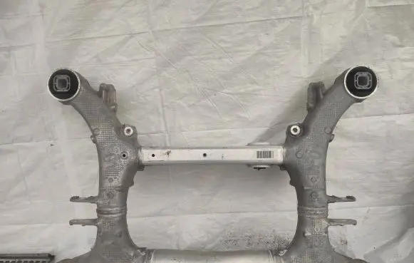 BMW 7 F01 F02 F03 F04 Rear subframe 6794666 190071381