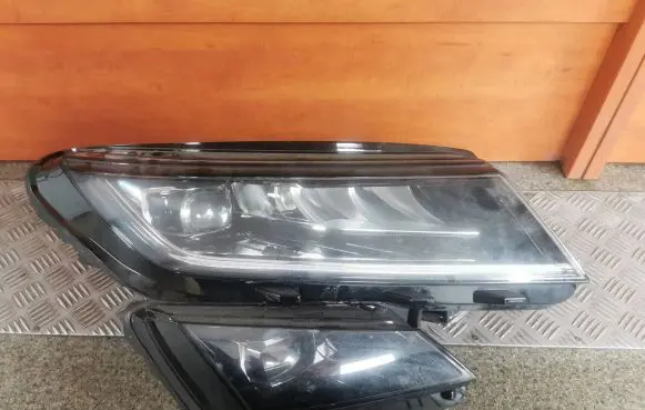 Skoda Kodiaq Headlight/headlamp 56694016F