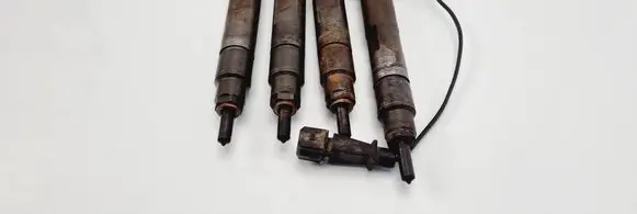 Volkswagen PASSAT B5 Fuel injectors set 028130201T 028130201S