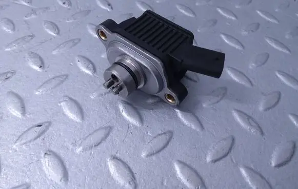 Audi Q7 4M Camshaft vanos timing valve 059906048G