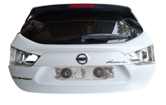Nissan Qashqai Tailgate/trunk/boot lid