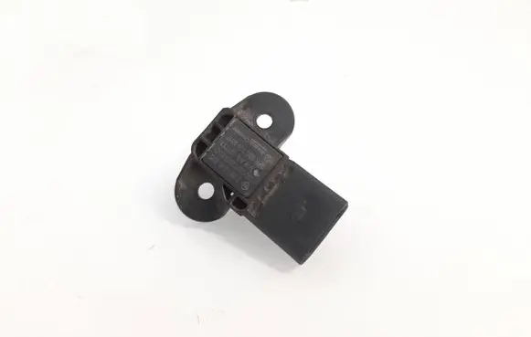Volkswagen Transporter - Caravelle T5 Air pressure sensor 03C906051F 0261230235 130522T233925C
