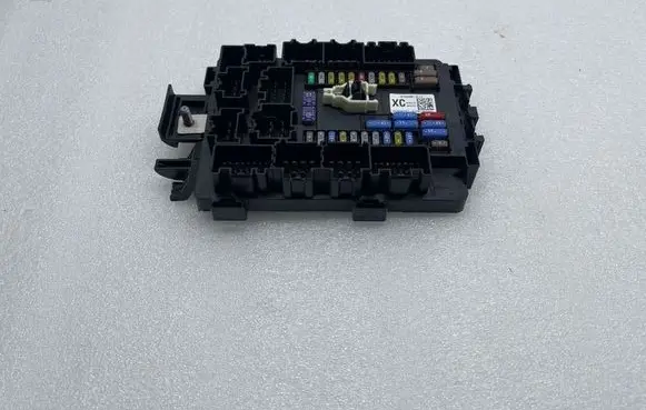 Tesla Model X Fuse module 103440901C 10344091