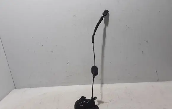 Smart ForFour II W453 Front door lock 805023427R