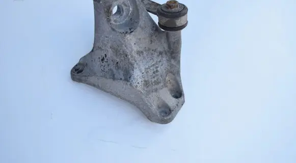 Audi A8 S8 D3 4E Gearbox mounting bracket 4E0399113AJ