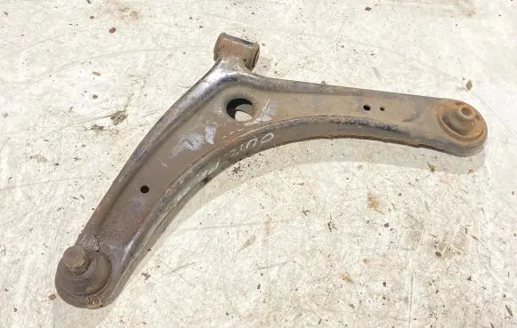 Mitsubishi Outlander Front lower control arm/wishbone