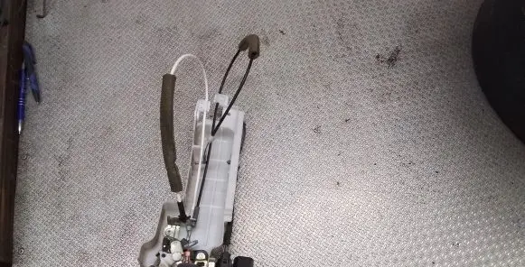 Chrysler Pacifica Rear door lock