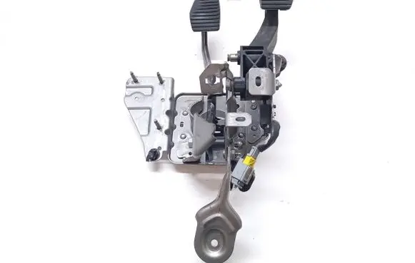 Peugeot 308 Brake pedal 84PA0D0069203D