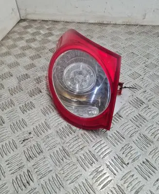 Volkswagen PASSAT B6 Rear/tail lights