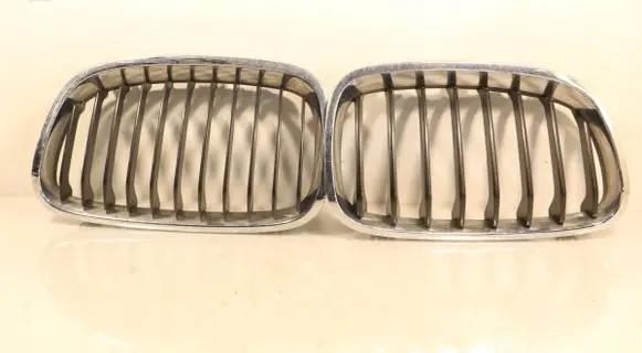BMW 1 F20 F21 Front grill 7239022