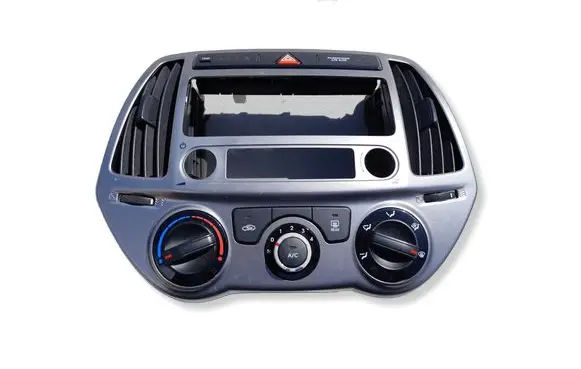 Hyundai i20 (PB PBT) Climate control unit 972504P560