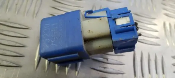 Nissan Almera Other relay 2523079981 29706301358