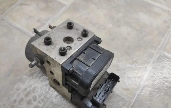 KIA Sorento ABS Pump 589103E310 48205021962 0265216928