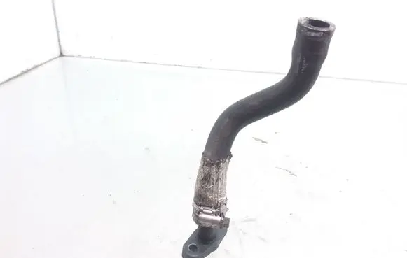 Citroen Berlingo Turbo turbocharger oiling pipe/hose