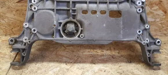 Volkswagen PASSAT B6 Front subframe 3C0199369F