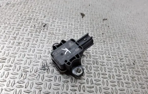 Volkswagen Eos Airbag deployment crash/impact sensor 1Q0955557
