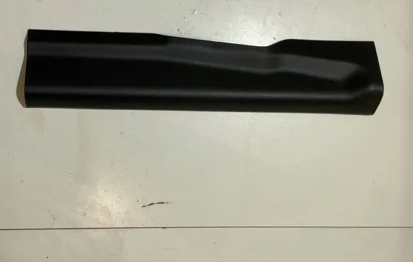 Ford Mustang VI Front sill trim cover FR3B6313200