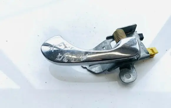 Mitsubishi Space Star Rear door interior handle