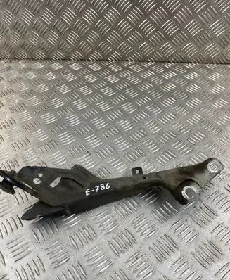 Audi A6 S6 C7 4G Fender mounting bracket 4G0821135A
