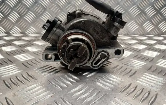 Vacuum pump