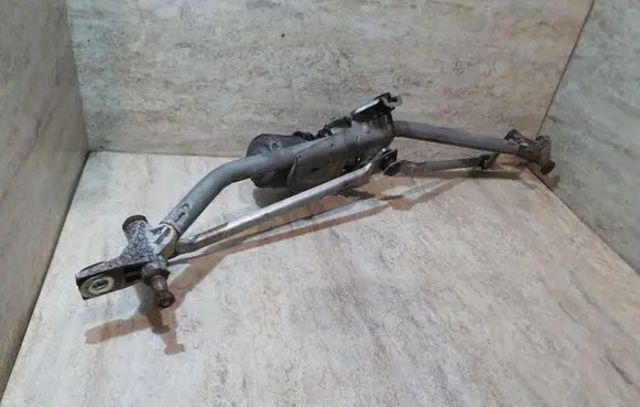 Volkswagen PASSAT B5.5 Front wiper linkage and motor 3B1955113D