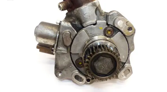 Ford S-MAX Fuel injection high pressure pump 9674984480