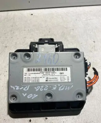 Mercedes-Benz E W212 Other control units/modules A1718270345 A2049000300 9022120A5484179