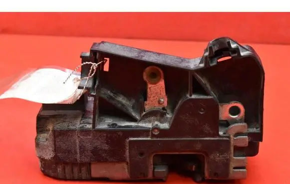 Renault Trafic II (X83) Front door lock 8200008246