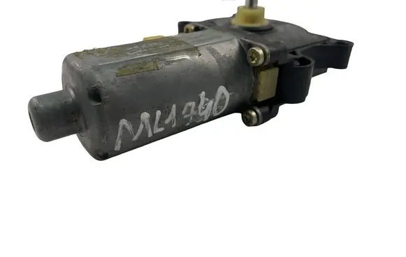 Volvo S80 Rear door window regulator motor 119971XXX