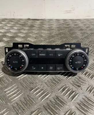 Mercedes-Benz C W204 Climate control unit 2049002103 SW200902