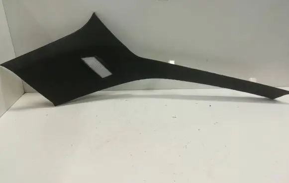 Mercedes-Benz C W204 (D)pillar trim (top) A2046901925