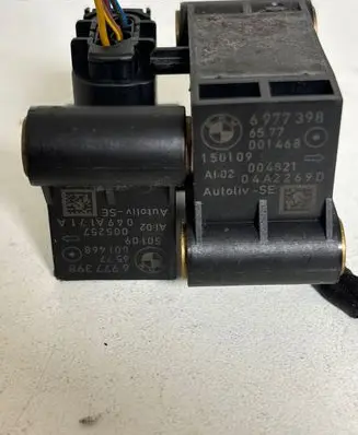 BMW 5 E60 E61 Airbag deployment crash/impact sensor 6977398 049A171A 005257