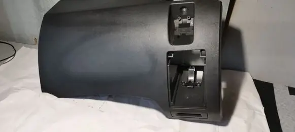 Chevrolet Captiva Dashboard lower bottom trim panel 96630079